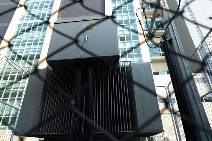 Hospital are required to have back-up power. Your life may depend on it. 